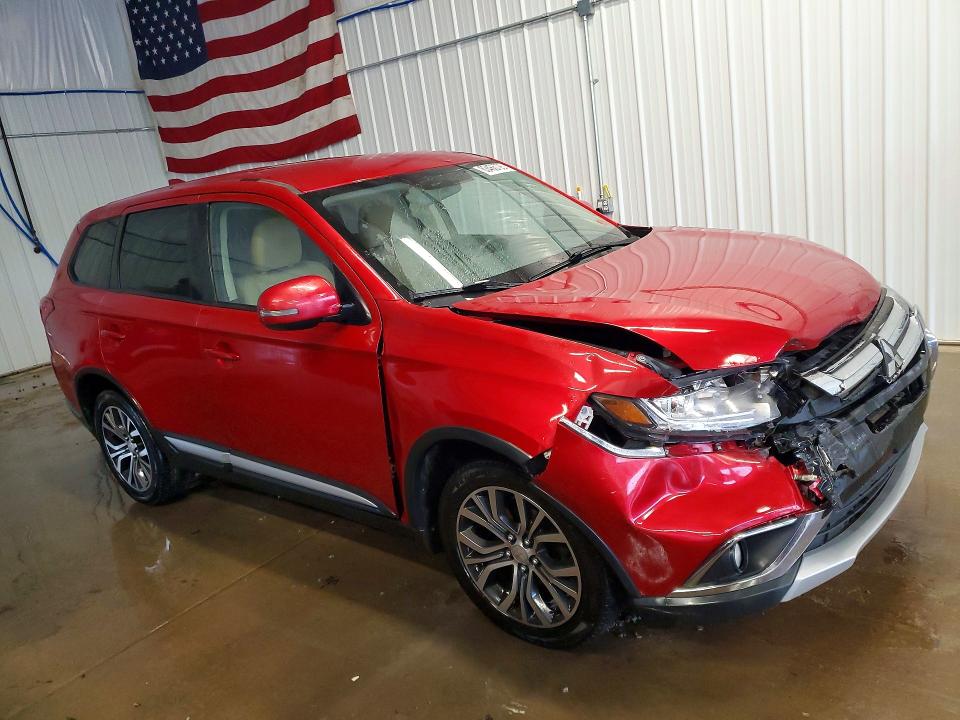 2018 Mitsubishi Outlander მანქანა იყიდება აუქციონზე, vin: JA4AZ3A33JZ010520, აუქციონის ნომერი: 63466726