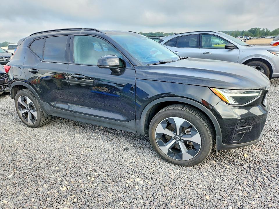 Продажа на аукционе авто 2024 Volvo Xc40, vin: YV4L12UK7R2324935, номер лота: 66249076