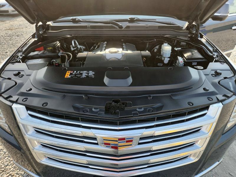 64764456 :رقم المزاد ، 1GYS4KKJ9KR145948 vin ، 2019 Cadillac Escalade مزاد بيع
