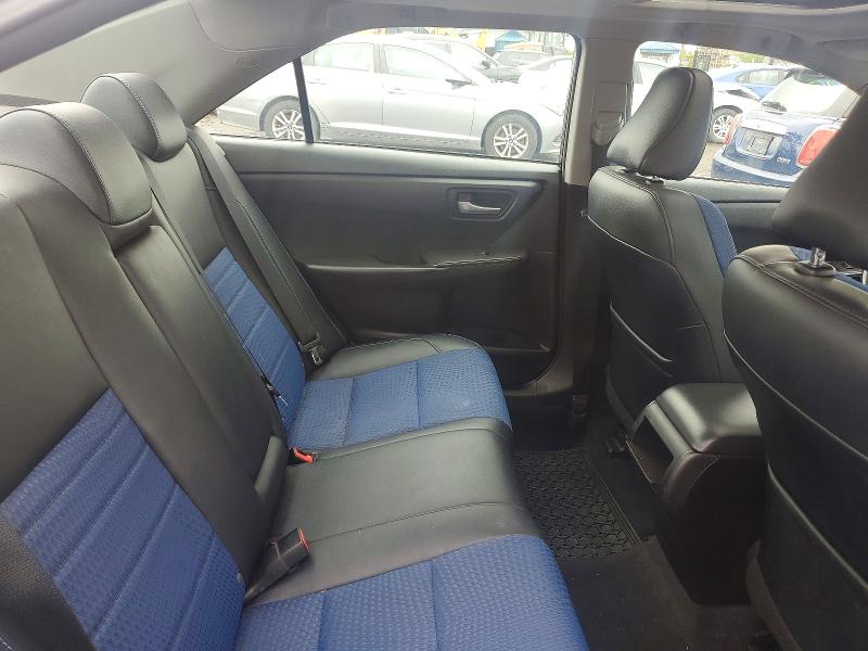 64893516 :رقم المزاد ، 4T1BF1FK1GU561117 vin ، 2016 Toyota Camry مزاد بيع