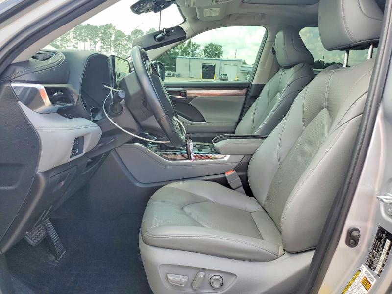 63995996 :رقم المزاد ، 5TDYARAH8MS505246 vin ، 2021 Toyota Highlander Hybrid مزاد بيع