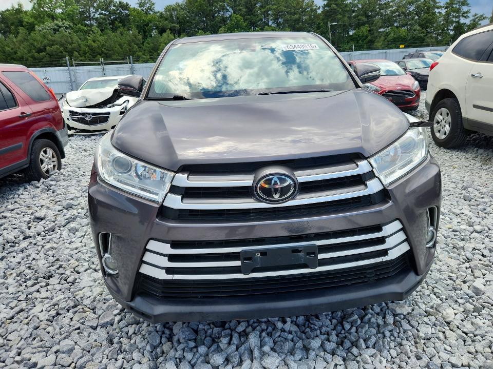 63443916 :رقم المزاد ، 5TDBZRFH6KS970922 vin ، 2019 Toyota Highlander مزاد بيع