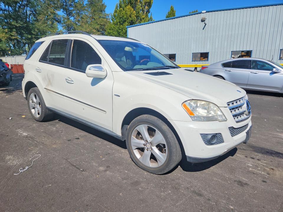 Продажа на аукционе авто 2009 Mercedes-benz Ml, vin: 4JGBB25E19A498988, номер лота: 63993896