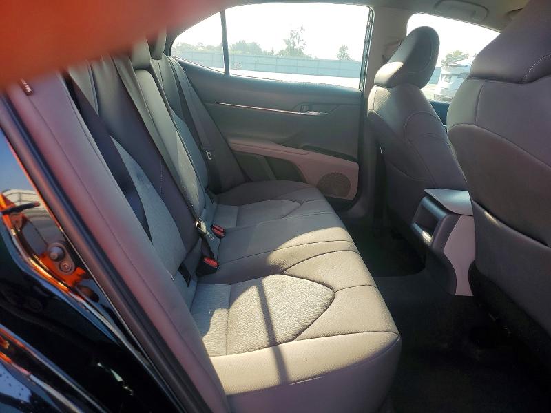 66164226 :رقم المزاد ، 4T1C11AKXPU085301 vin ، 2023 Toyota Camry مزاد بيع