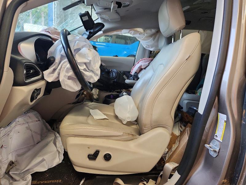 Продаж на аукціоні авто 2018 Chrysler Pacifica, vin: 2C4RC1L78JR133495, номер лоту: 64970706