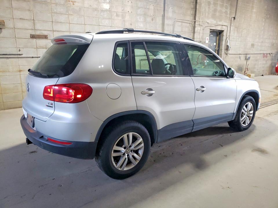 Aukcja sprzedaży 2016 Volkswagen Tiguan, vin: WVGBV7AX0GW604486, numer aukcji: 62905436