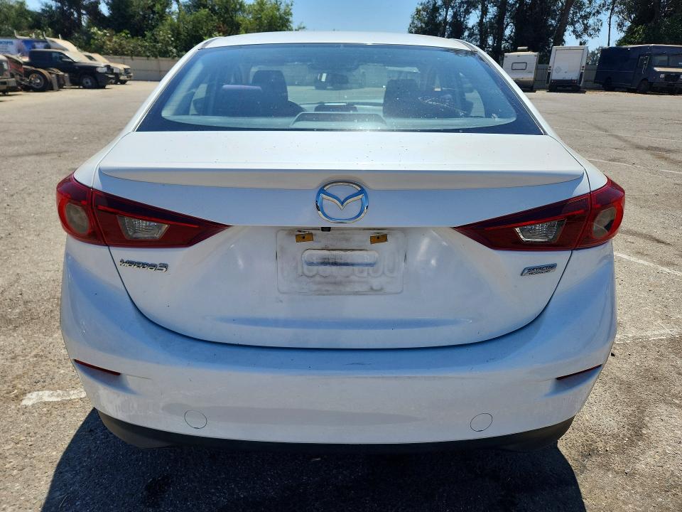 64112466 :رقم المزاد ، JM1BM1V72G1283949 vin ، 2016 Mazda 3 مزاد بيع