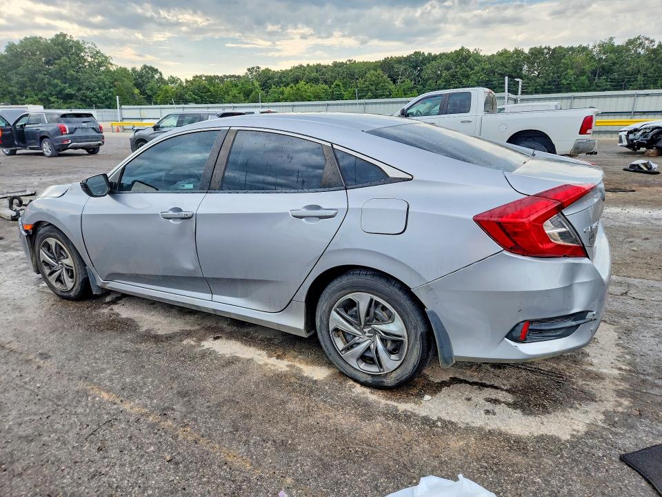 Продажа на аукционе авто 2018 Honda Civic, vin: 2HGFC2F58JH600540, номер лота: 65685526