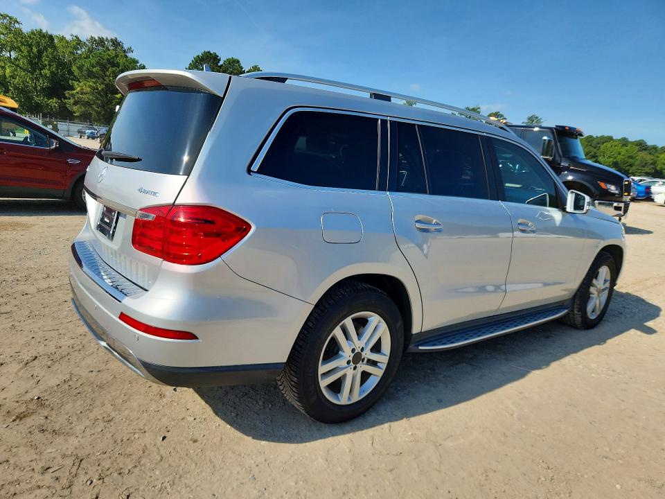 Продаж на аукціоні авто 2015 Mercedes-benz Gl, vin: 4JGDF6EE7FA468944, номер лоту: 65351556