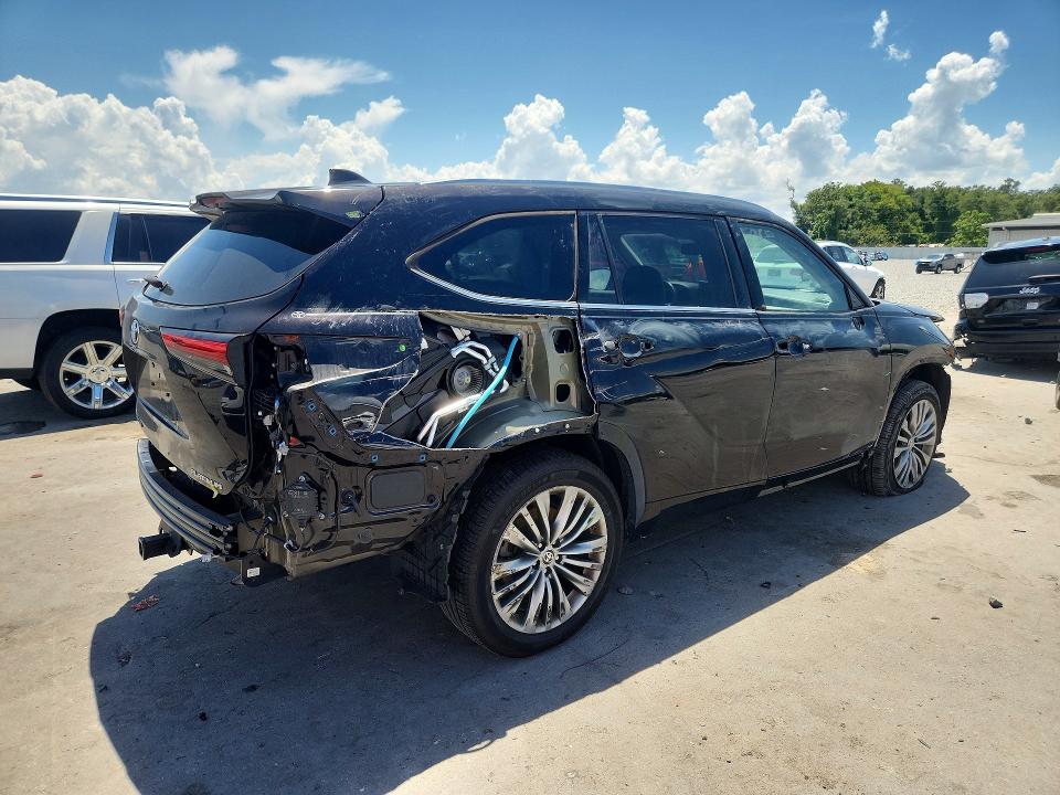 2020 Toyota Highlander მანქანა იყიდება აუქციონზე, vin: 5TDFZRAH2LS025248, აუქციონის ნომერი: 64820606