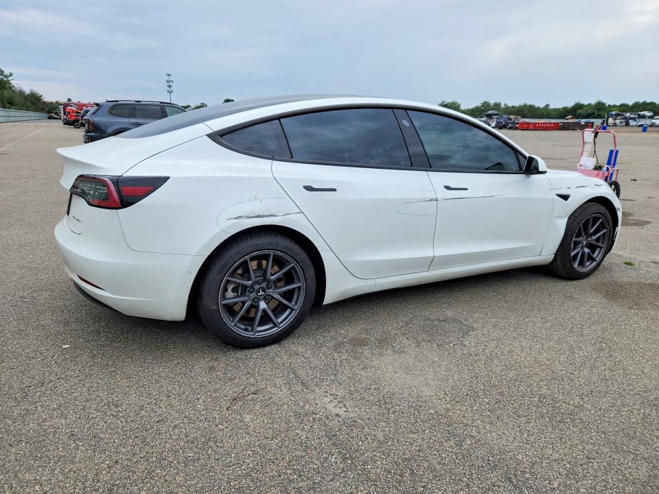 65538666 :رقم المزاد ، 5YJ3E1EB6NF115368 vin ، 2022 Tesla Model 3 مزاد بيع