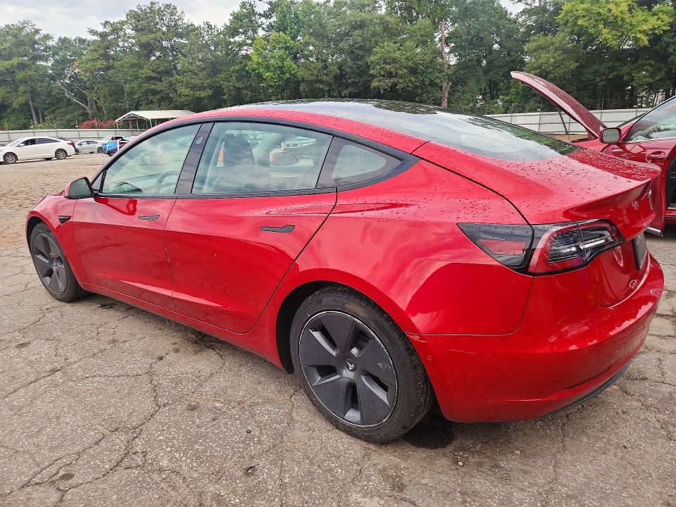 64837446 :رقم المزاد ، 5YJ3E1EA0NF187173 vin ، 2022 Tesla Model 3 مزاد بيع