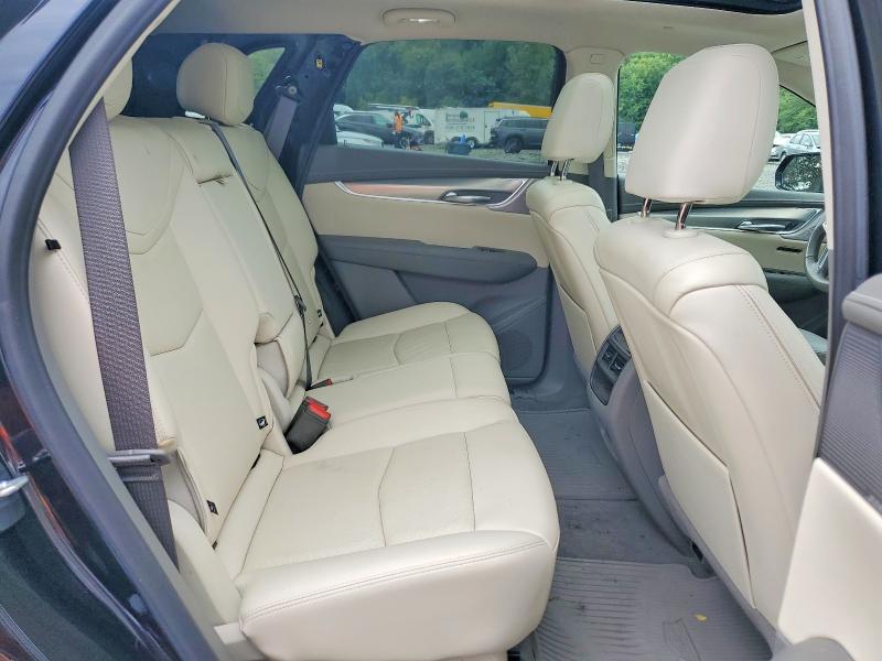 66976846 :رقم المزاد ، 1GYKNDRS0MZ154533 vin ، 2021 Cadillac Xt5 مزاد بيع