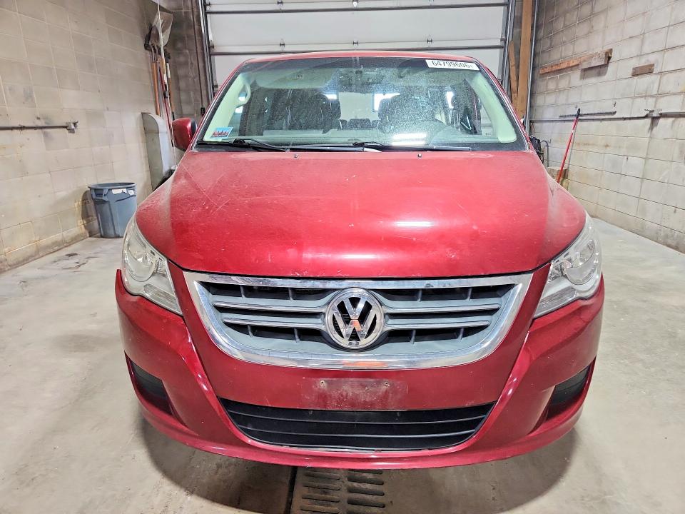 Продаж на аукціоні авто 2014 Volkswagen Routan, vin: 2C4RVABG0ER134738, номер лоту: 64799606