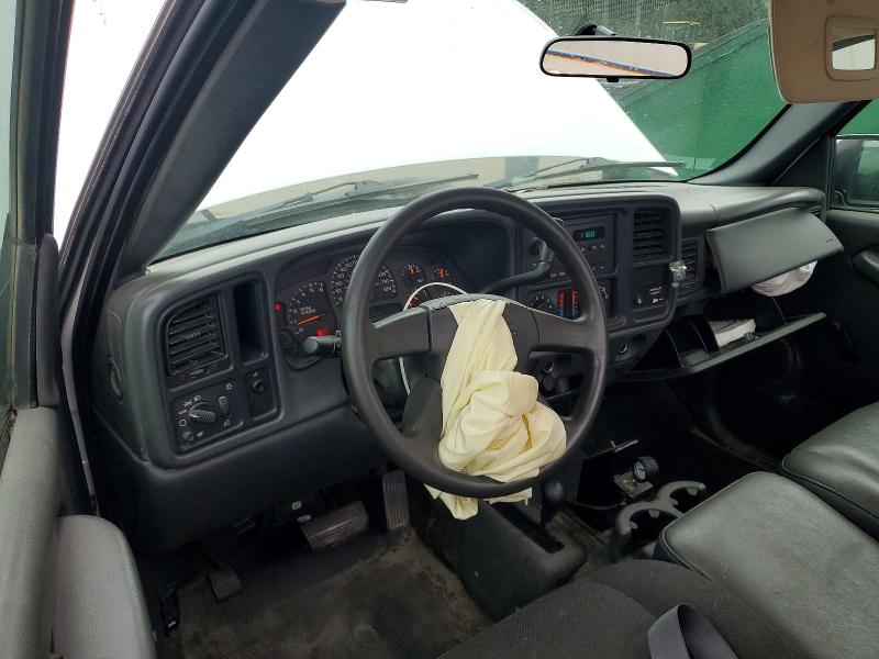 64600486 :رقم المزاد ، 1GTHK24U54E298012 vin ، 2004 Gmc Sierra مزاد بيع