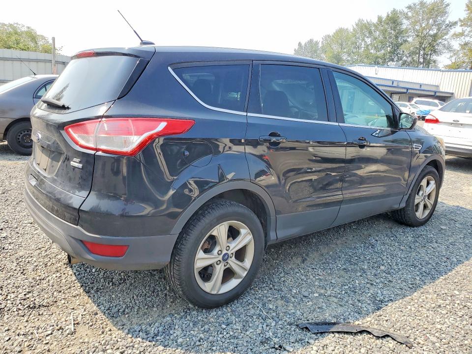 2013 Ford Escape მანქანა იყიდება აუქციონზე, vin: 1FMCU9GX8DUC72606, აუქციონის ნომერი: 61948296