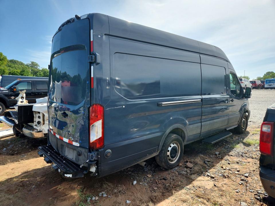 61897016 :رقم المزاد ، 1FTBR3X87LKA87285 vin ، 2020 Ford Transit مزاد بيع