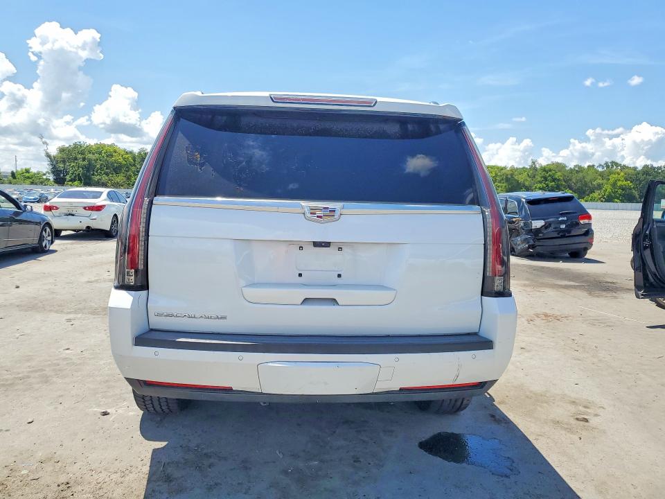2018 Cadillac Escalade მანქანა იყიდება აუქციონზე, vin: 1GYS3CKJ8JR256997, აუქციონის ნომერი: 64154416