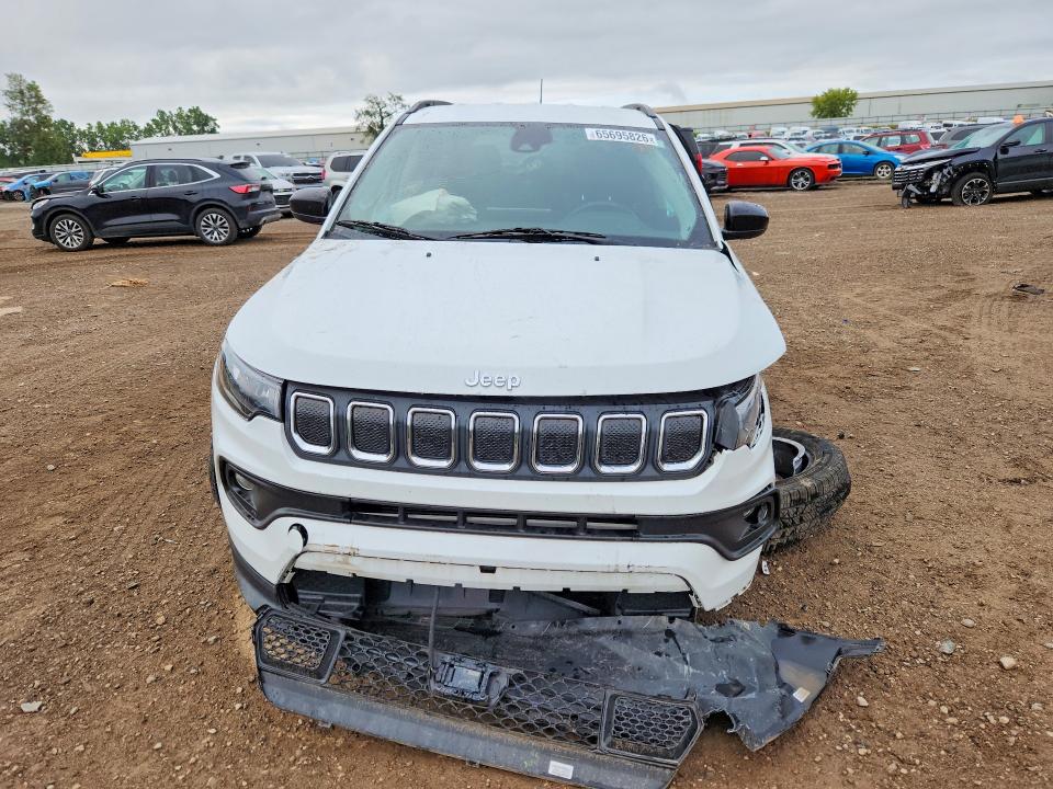 2022 Jeep Compass მანქანა იყიდება აუქციონზე, vin: 3C4NJDFB8NT176100, აუქციონის ნომერი: 65695826