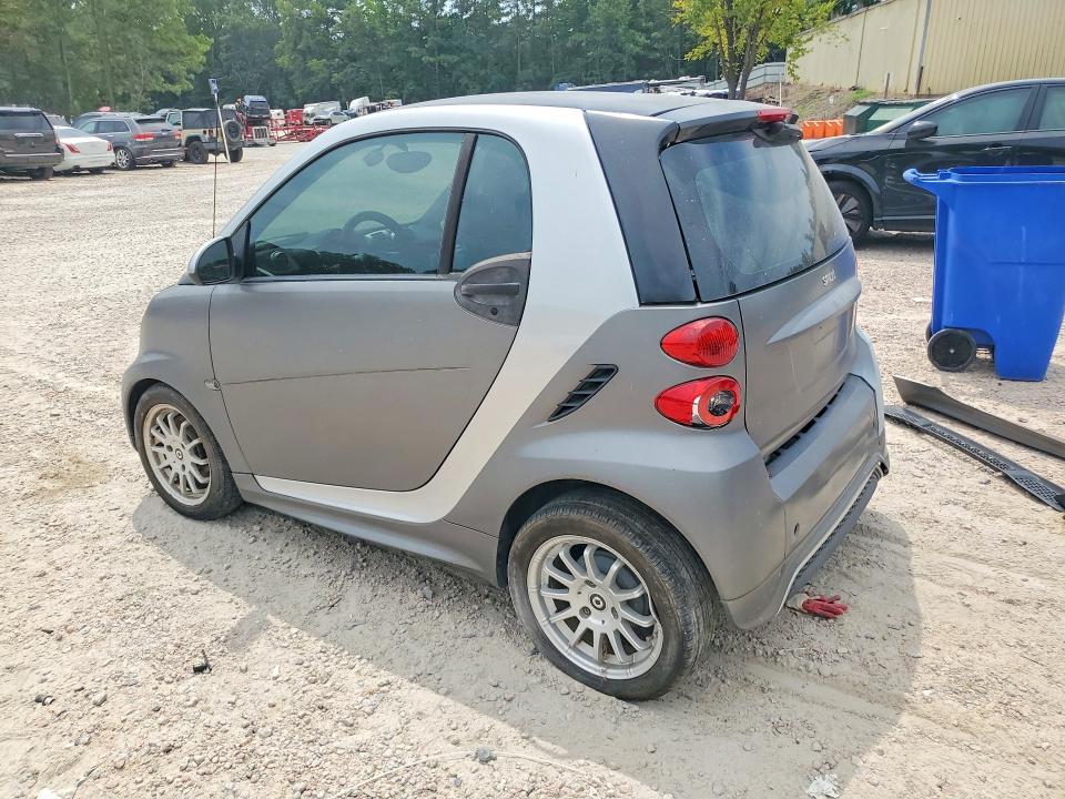 Продажа на аукционе авто 2013 Smart Fortwo, vin: WMEEJ3BA2DK688749, номер лота: 64500916