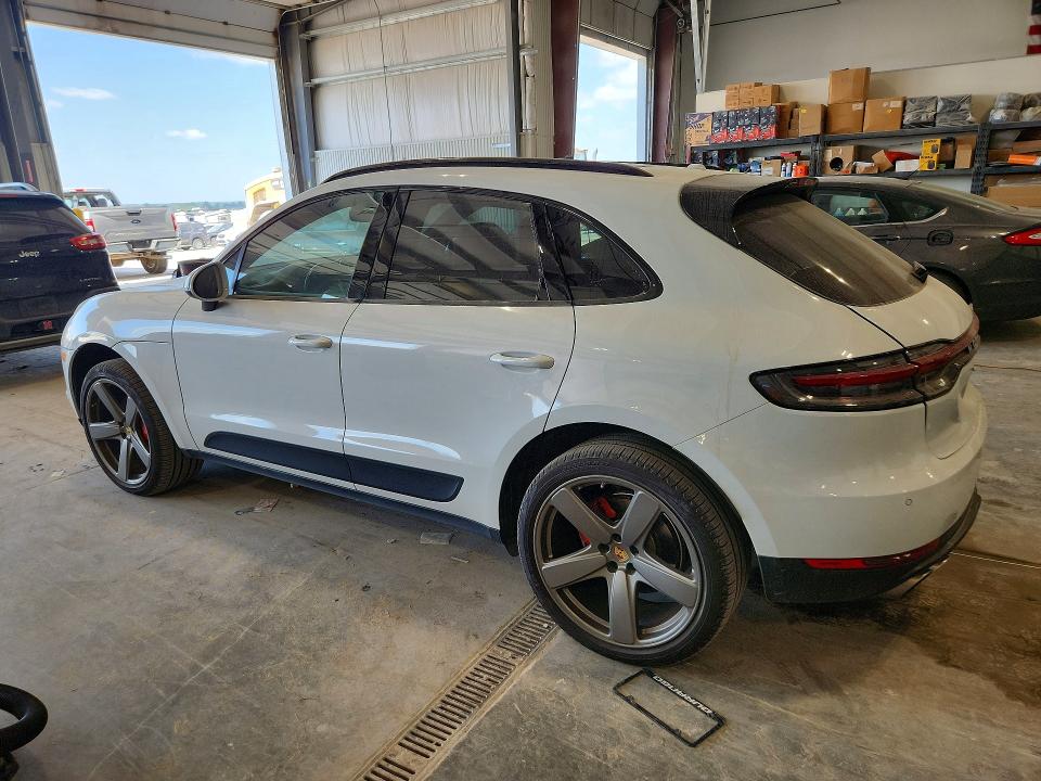 Продажа на аукционе авто 2020 Porsche Macan, vin: WP1AB2A57LLB33957, номер лота: 66068376