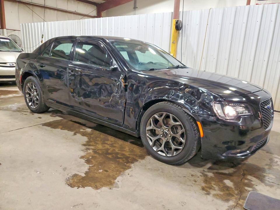 65379226 :رقم المزاد ، 2C3CCAGG5GH176176 vin ، 2016 Chrysler 300 مزاد بيع