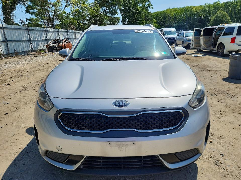 65669176 :رقم المزاد ، KNDCB3LC2J5176132 vin ، 2018 Kia Niro مزاد بيع