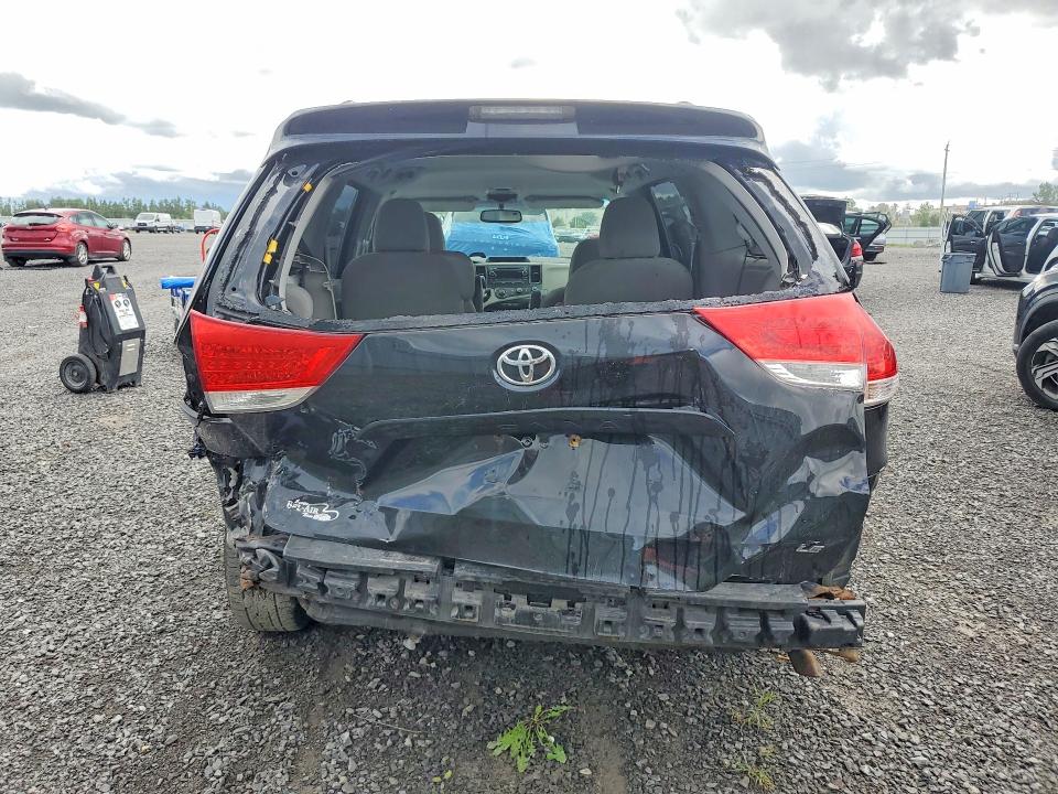 Продажа на аукционе авто 2012 Toyota Sienna, vin: 5TDKK3DC7CS242830, номер лота: 65529326