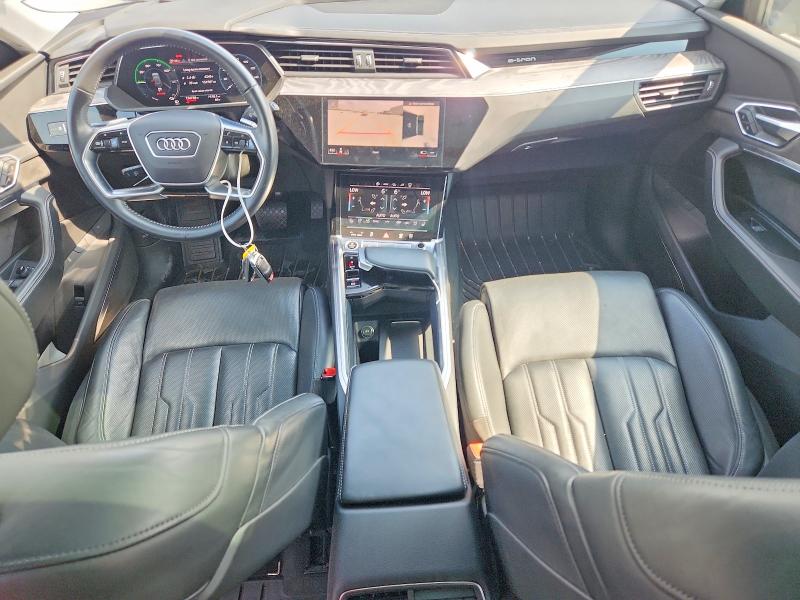 2021 Audi E-tron მანქანა იყიდება აუქციონზე, vin: WA1VABGE5MB038148, აუქციონის ნომერი: 66827186