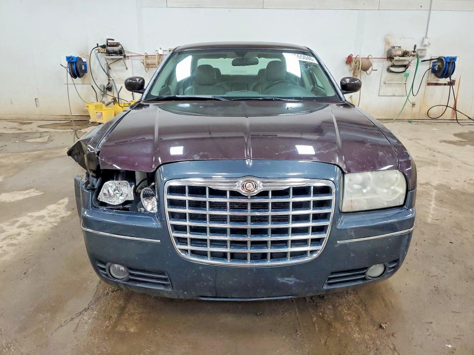 64555046 :رقم المزاد ، 2C3JA53G15H106262 vin ، 2005 Chrysler 300 مزاد بيع