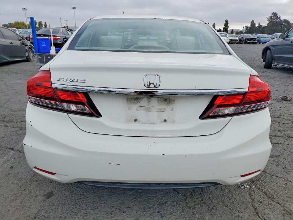 Продажа на аукционе авто 2015 Honda Civic, vin: 19XFB2F55FE700843, номер лота: 64981116