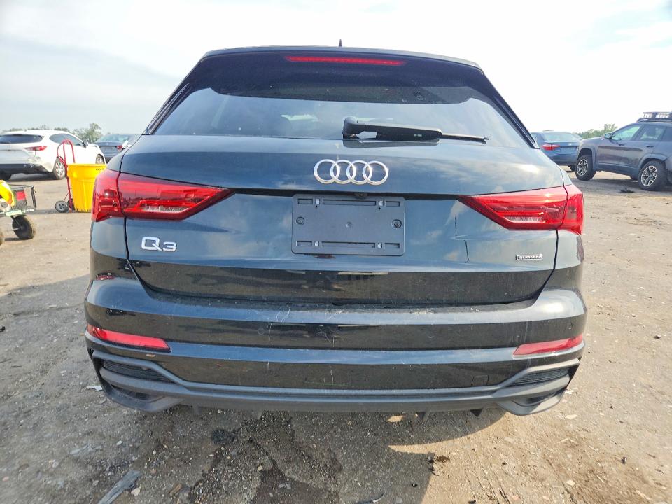 64596946 :رقم المزاد ، WA1DECF30S1048000 vin ، 2025 Audi Q3 مزاد بيع