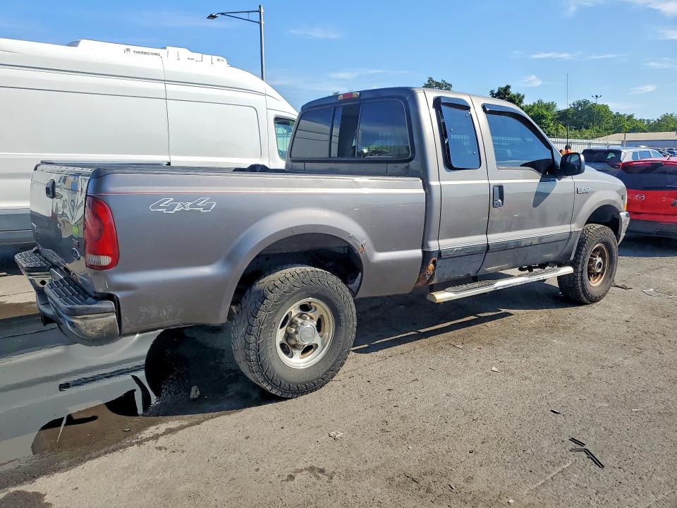 63786816 :رقم المزاد ، 1FTNX21LX2EC31936 vin ، 2002 Ford F250 مزاد بيع