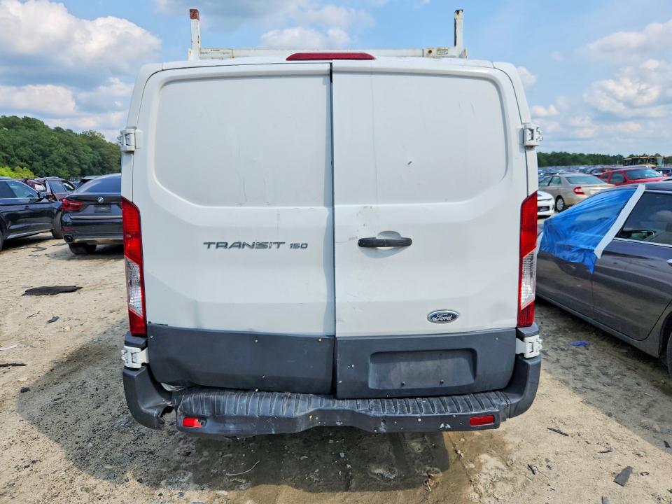 68655346 :رقم المزاد ، 1FTNE1YM5FKA81207 vin ، 2015 Ford Transit مزاد بيع