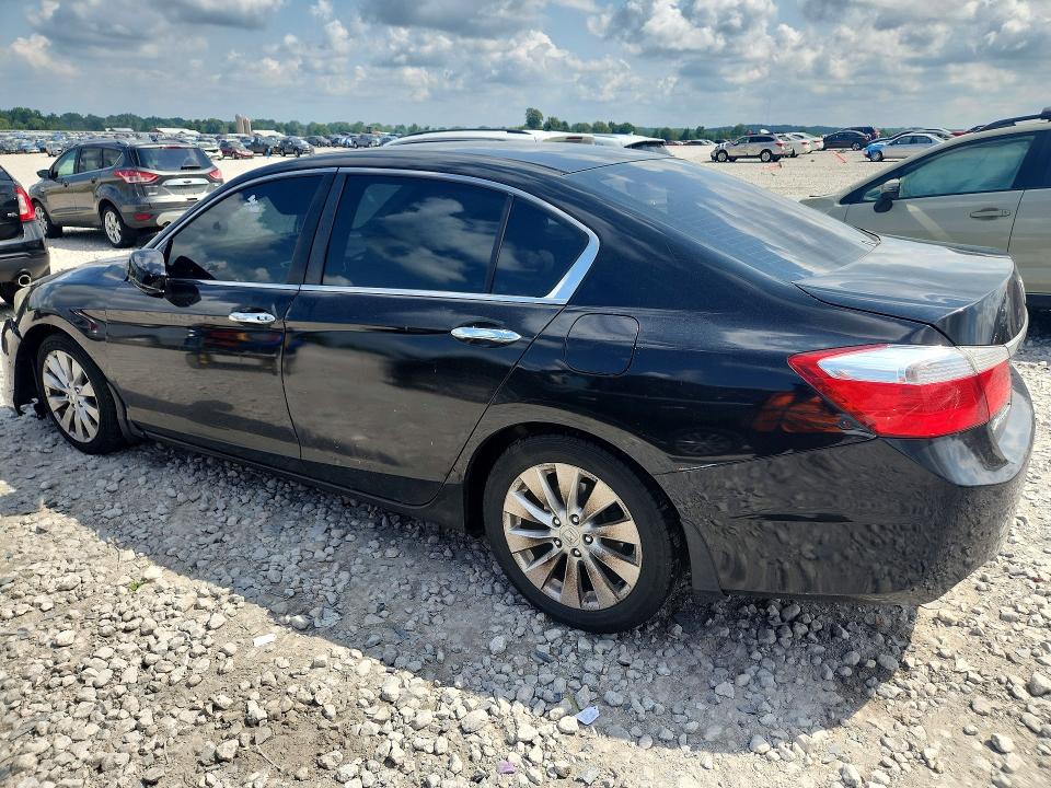 Продаж на аукціоні авто 2015 Honda Accord, vin: 1HGCR2F79FA032503, номер лоту: 63951866