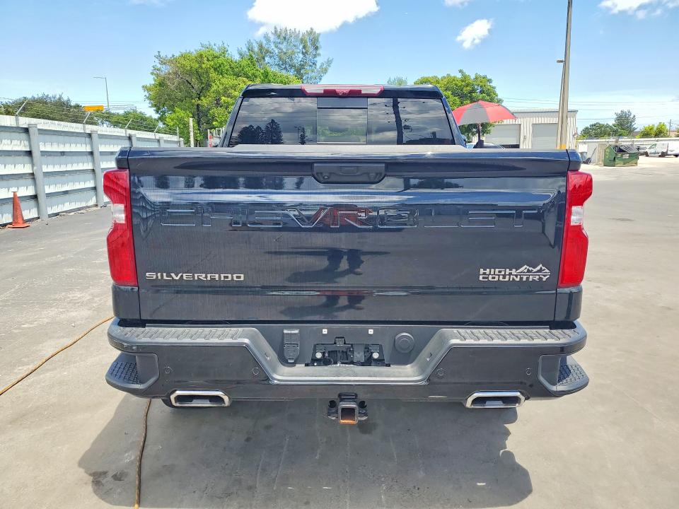 67086736 :رقم المزاد ، 1GCUKJEL0SZ260465 vin ، 2025 Chevrolet Silverado مزاد بيع