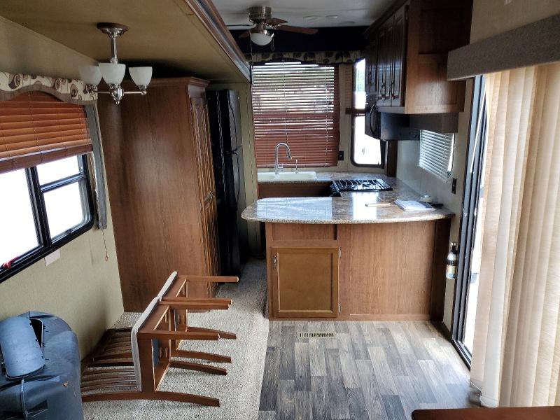 Продажа на аукционе авто 2016 Keystone Retreat, vin: 4YDT39F25GW260268, номер лота: 61760816