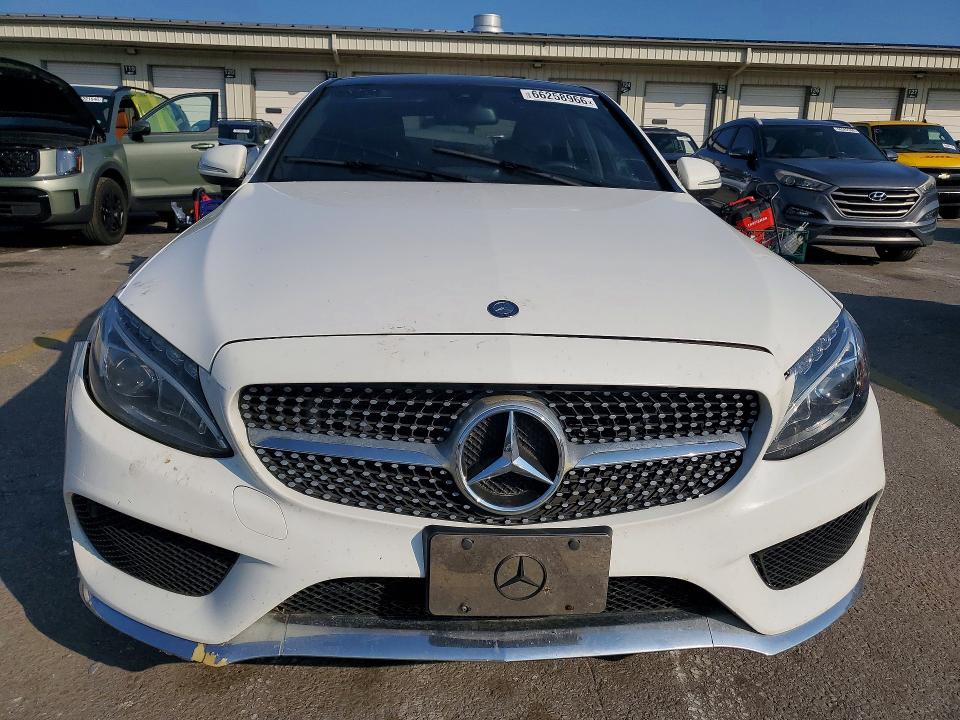 2015 Mercedes-benz C მანქანა იყიდება აუქციონზე, vin: 55SWF4KB1FU020992, აუქციონის ნომერი: 66258966