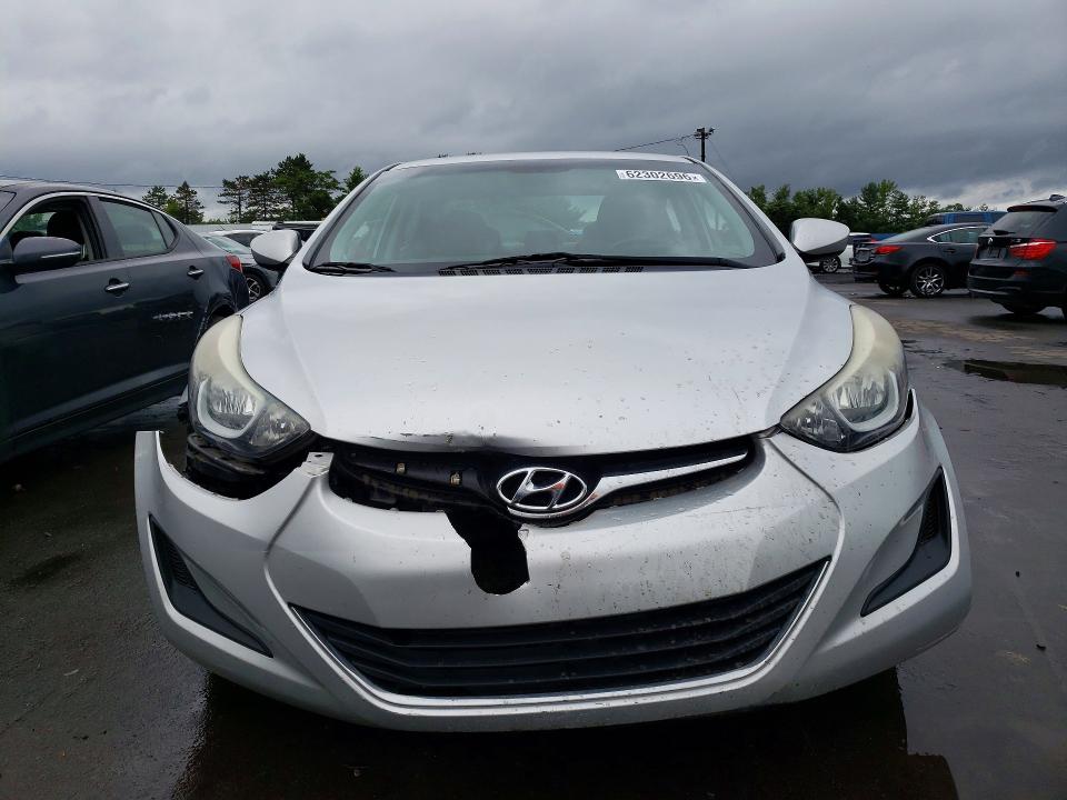 2016 Hyundai Elantra მანქანა იყიდება აუქციონზე, vin: 5NPDH4AE1GH738883, აუქციონის ნომერი: 62302696
