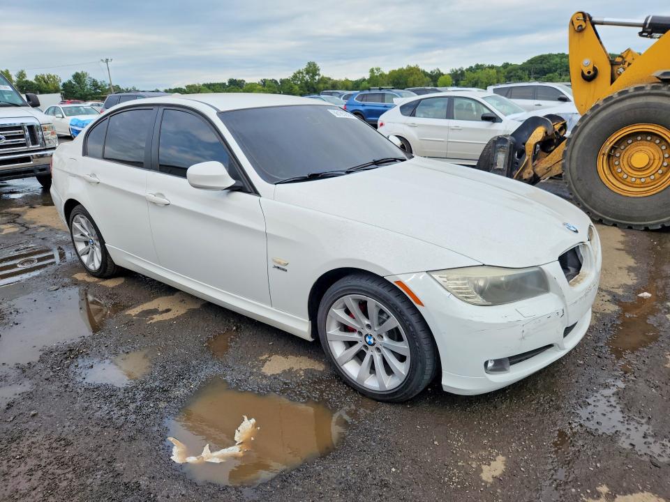 66185206 :رقم المزاد ، WBAPK5C52BA811189 vin ، 2011 Bmw 328 مزاد بيع