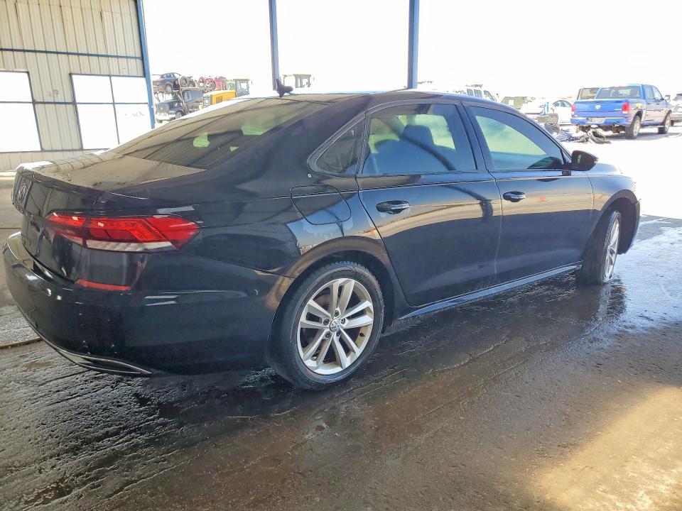 Продажа на аукционе авто 2021 Volkswagen Passat, vin: 1VWAA7A38MC012806, номер лота: 66843116