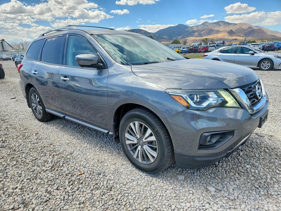 2017 Nissan Pathfinder მანქანა იყიდება აუქციონზე, vin: 5N1DR2MM9HC606791, აუქციონის ნომერი: 65542816