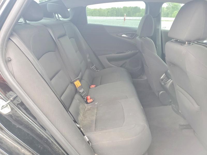 64702826 :رقم المزاد ، 1G1ZE5ST8HF111460 vin ، 2017 Chevrolet Malibu مزاد بيع