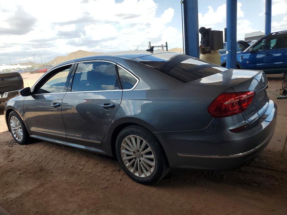 64835766 :رقم المزاد ، 1VWBT7A33GC045277 vin ، 2016 Volkswagen Passat مزاد بيع