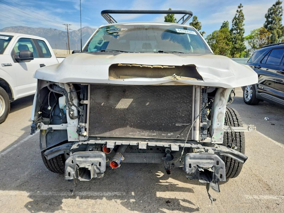 64795626 :رقم المزاد ، 1FTEX1CP6NKD23304 vin ، 2022 Ford F150 مزاد بيع