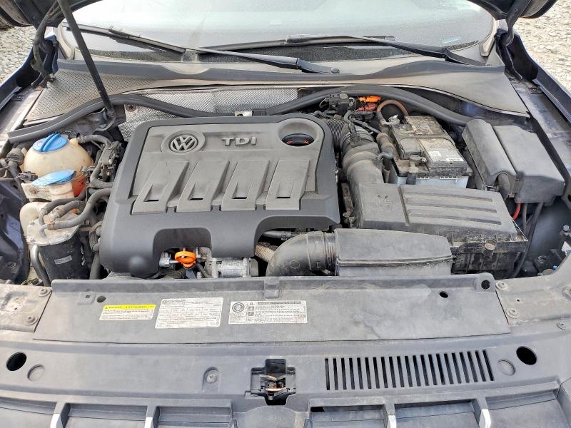 65278766 :رقم المزاد ، 1VWBN7A33DC136362 vin ، 2013 Volkswagen Passat مزاد بيع