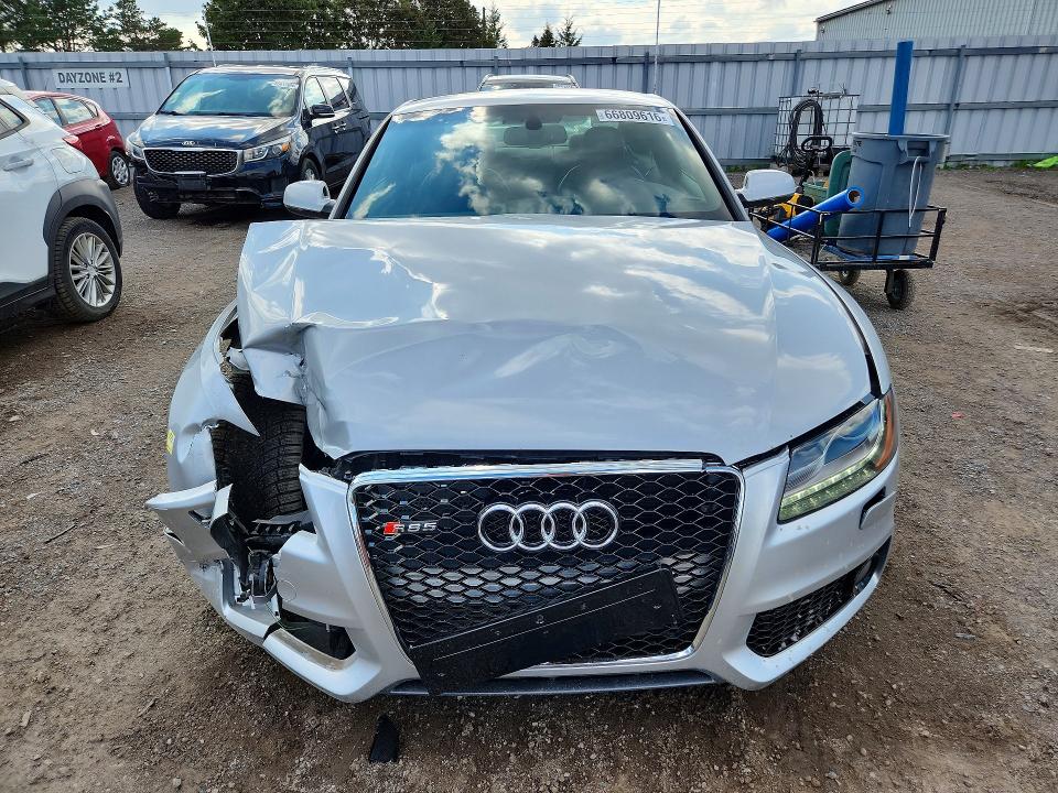 Продажа на аукционе авто 2010 Audi A5, vin: WAUMFBFR5AA018343, номер лота: 66809616