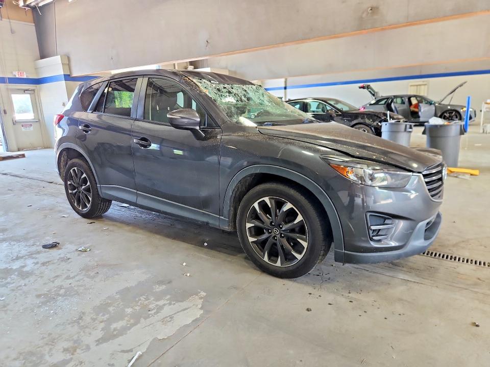 64979586 :رقم المزاد ، JM3KE2DY1G0630214 vin ، 2016 Mazda Cx-5 مزاد بيع