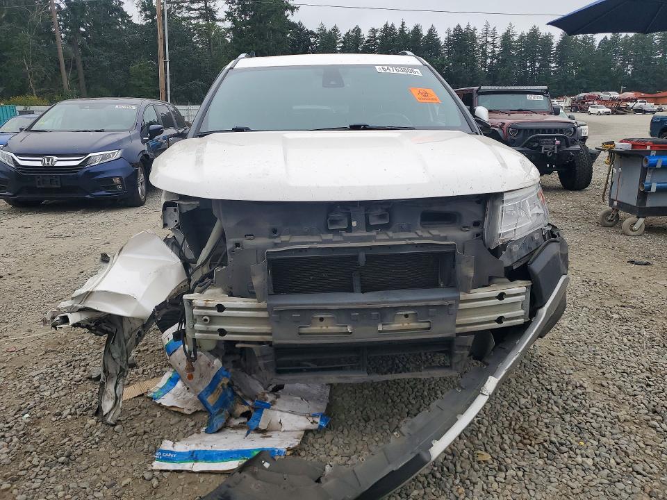 64763806 :رقم المزاد ، 1FM5K8F82HGD72675 vin ، 2017 Ford Explorer مزاد بيع