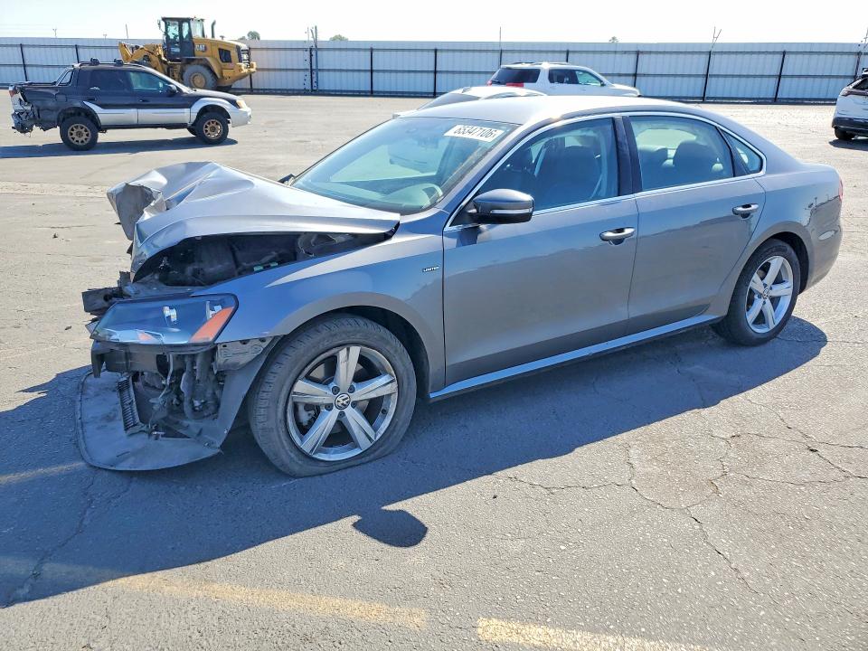 Продаж на аукціоні авто 2015 Volkswagen Passat, vin: 1VWAT7A30FC117210, номер лоту: 65347106